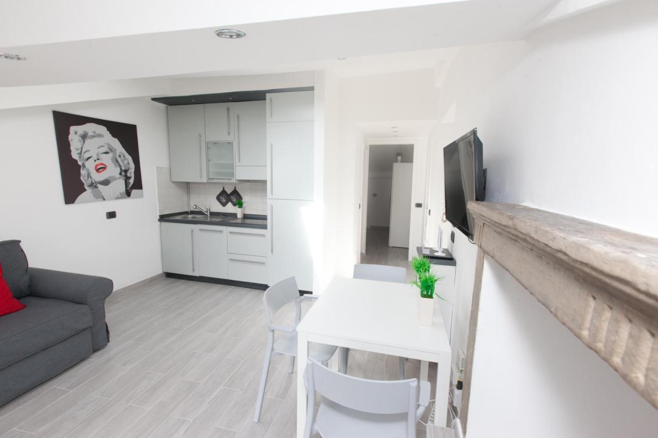Amazing And New Penthouse In City Center Milano Eksteriør bilde