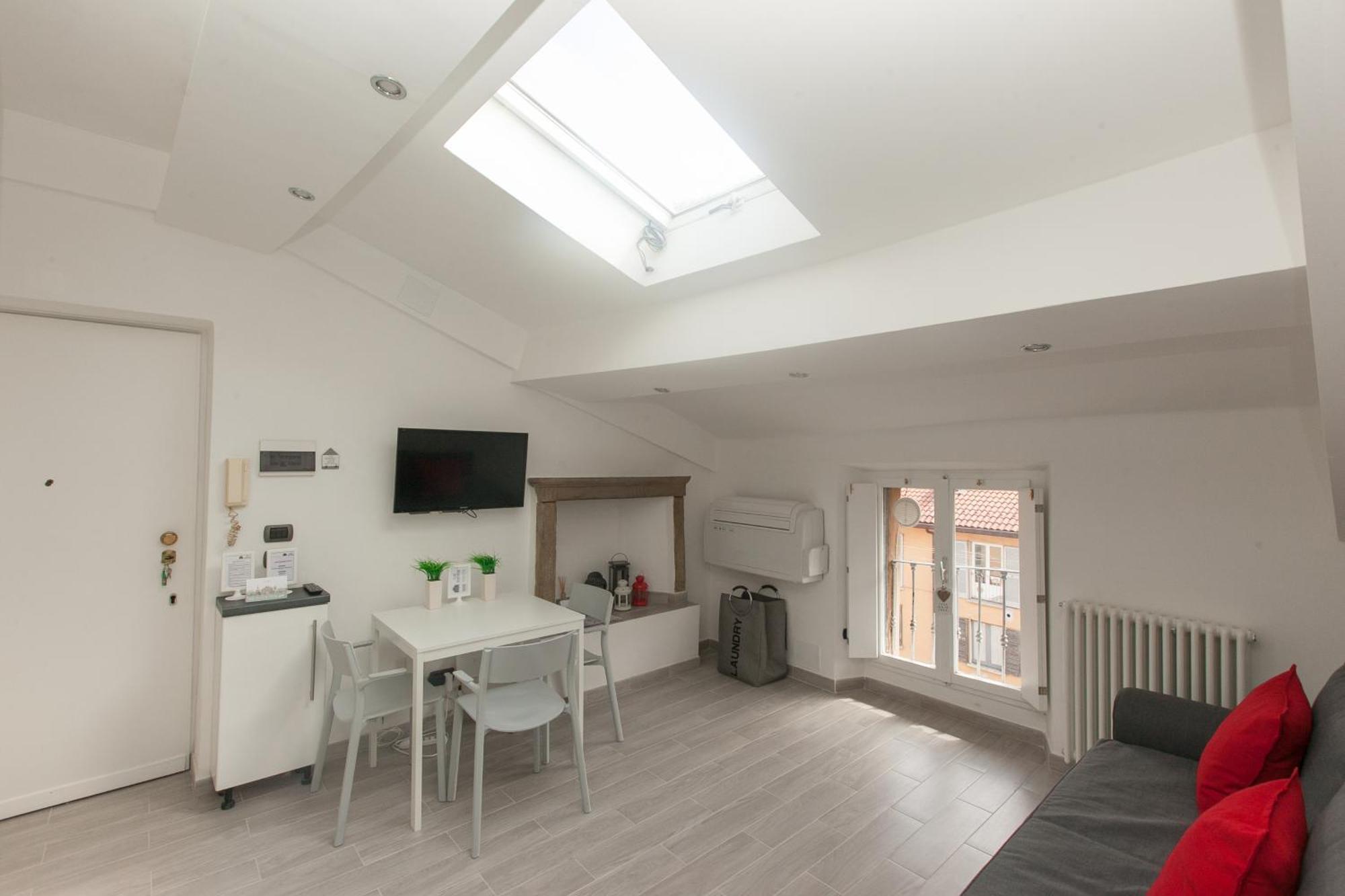 Amazing And New Penthouse In City Center Milano Eksteriør bilde